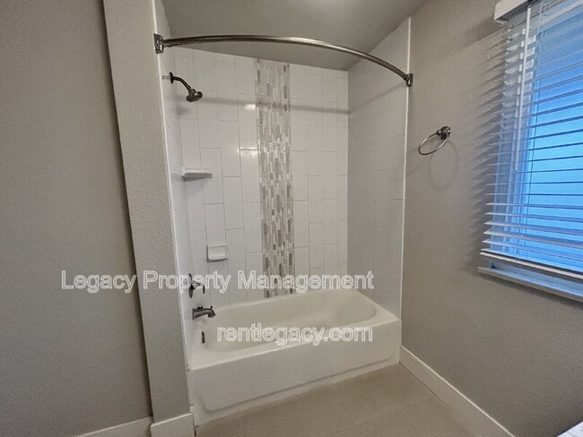 Building Photo - 1316 Sebastian Way