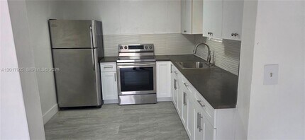 Building Photo - 2761 NW 16th Terrace