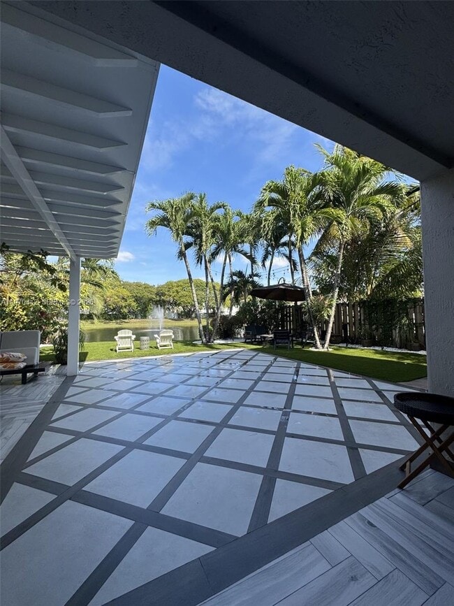 Building Photo - 10973 NW 53rd Ln