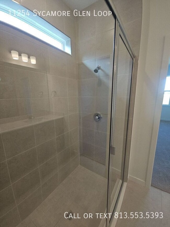 Building Photo - 11254 Sycamore Glen Loop