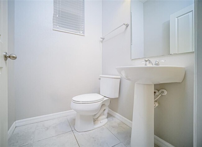 Building Photo - 5124 Crown Hvn Dr
