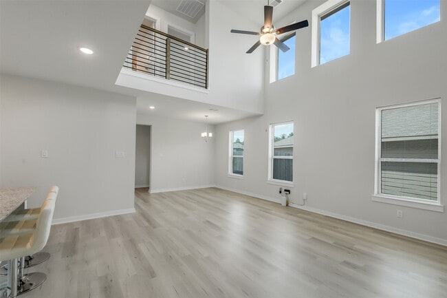 Building Photo - 2734 Pheasant Hl Ct
