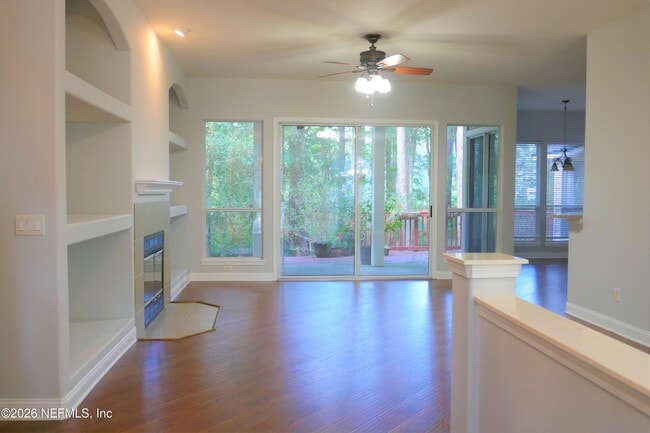 Building Photo - 2359 Huckins Ct