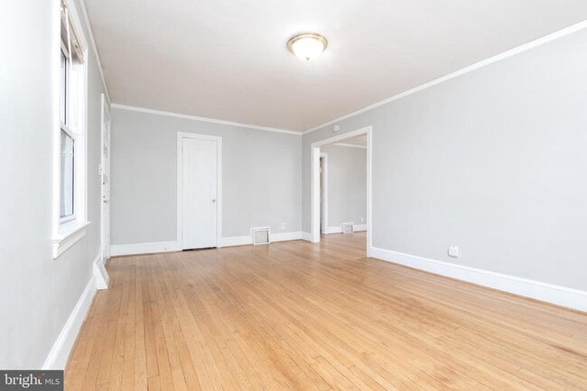 Building Photo - 312 N Highland St