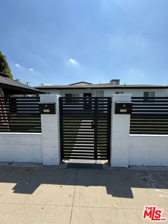 Building Photo - 12308 Sheldon St