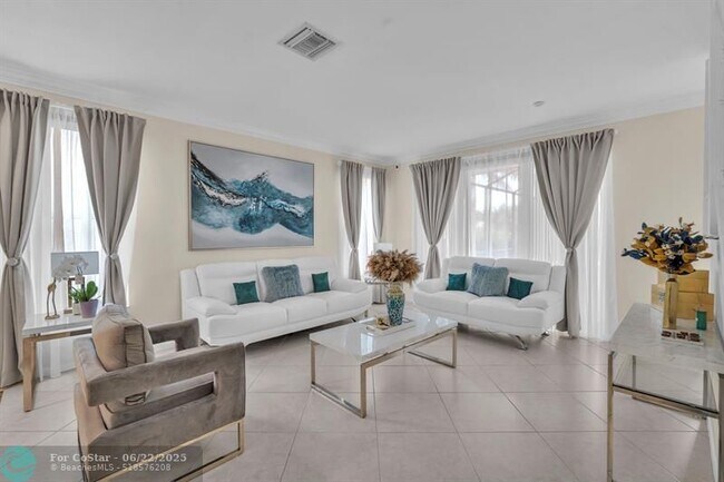 Building Photo - 16389 SW 31st St