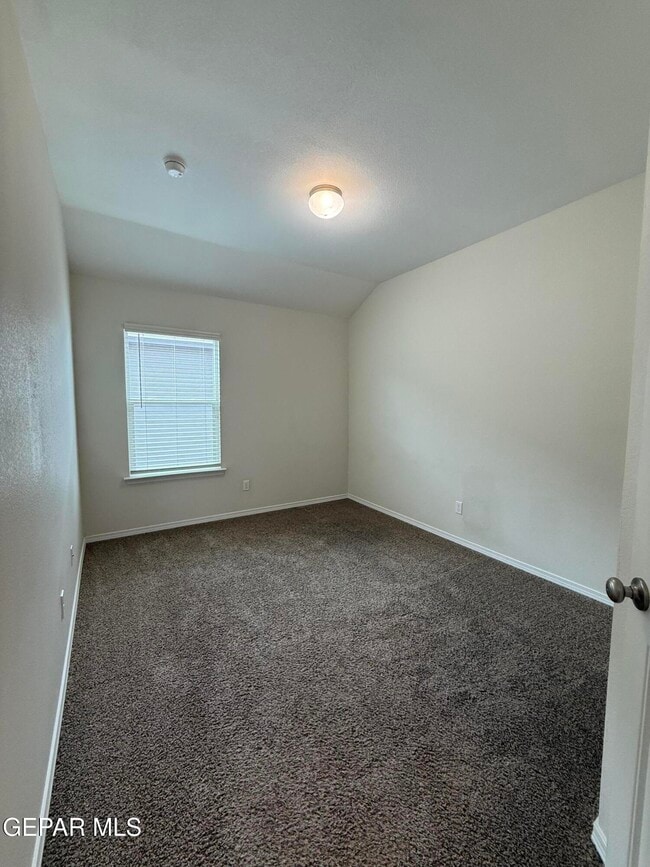 Building Photo - 1085 Summer Breeze Pl