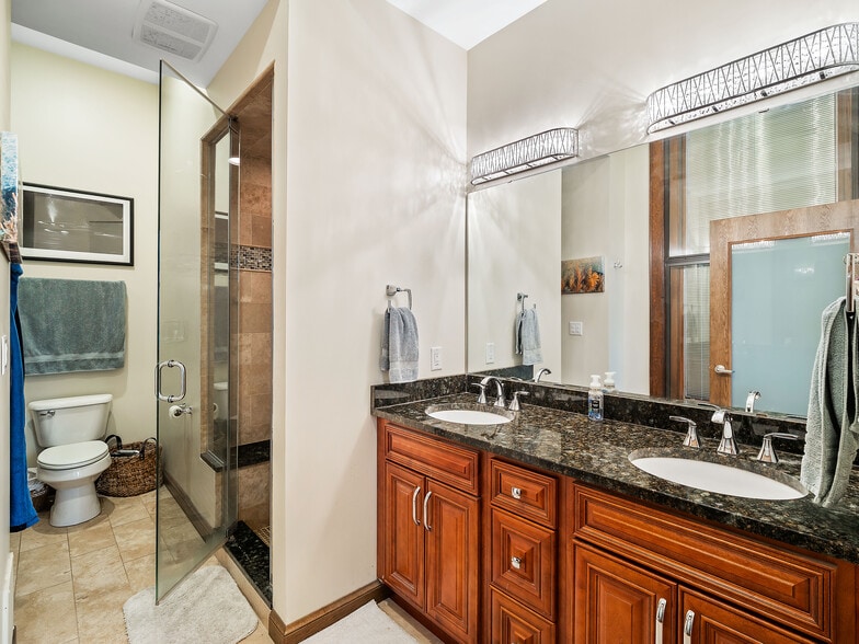 Building Photo - 140 Public Sq