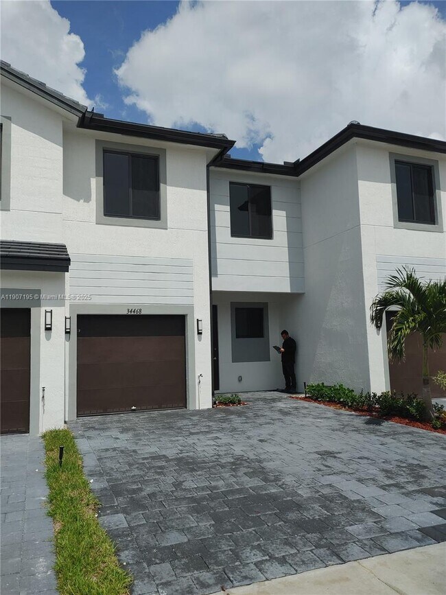 Primary Photo - 34468 SW 191st Ct