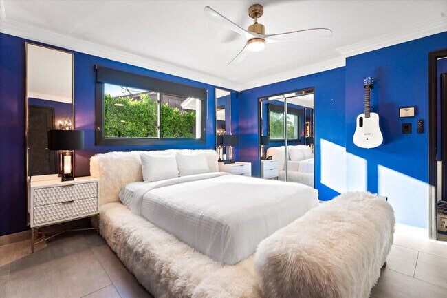 Building Photo - 8543 E Valley Vista Dr