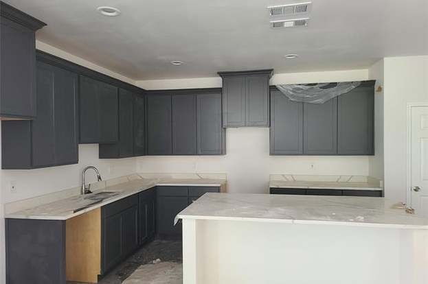 Building Photo - 3720 Washington St