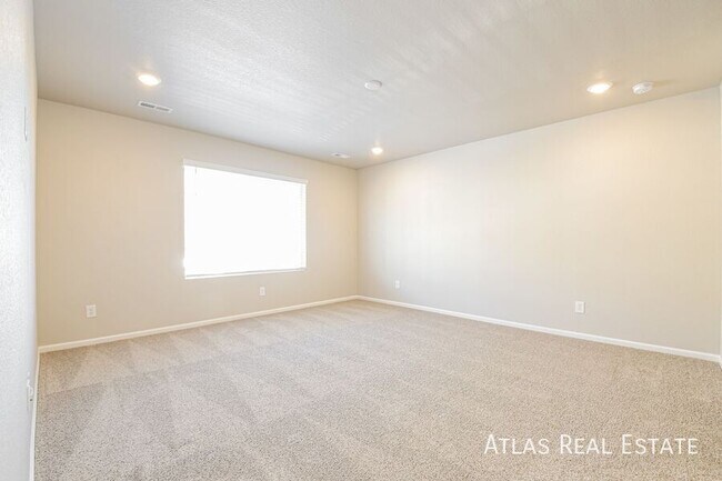 Building Photo - 20982 E 66th Ave