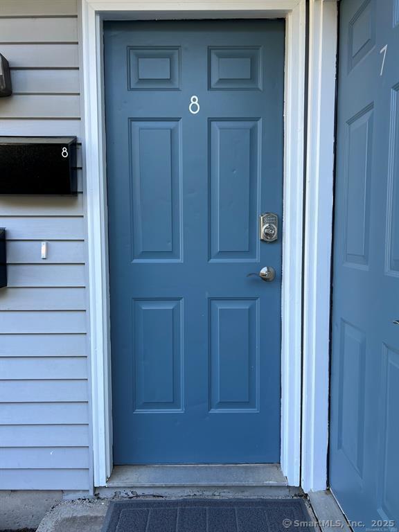 Building Photo - 11 Burnham St