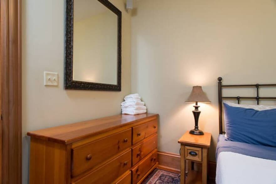 Building Photo - 230 Boston St