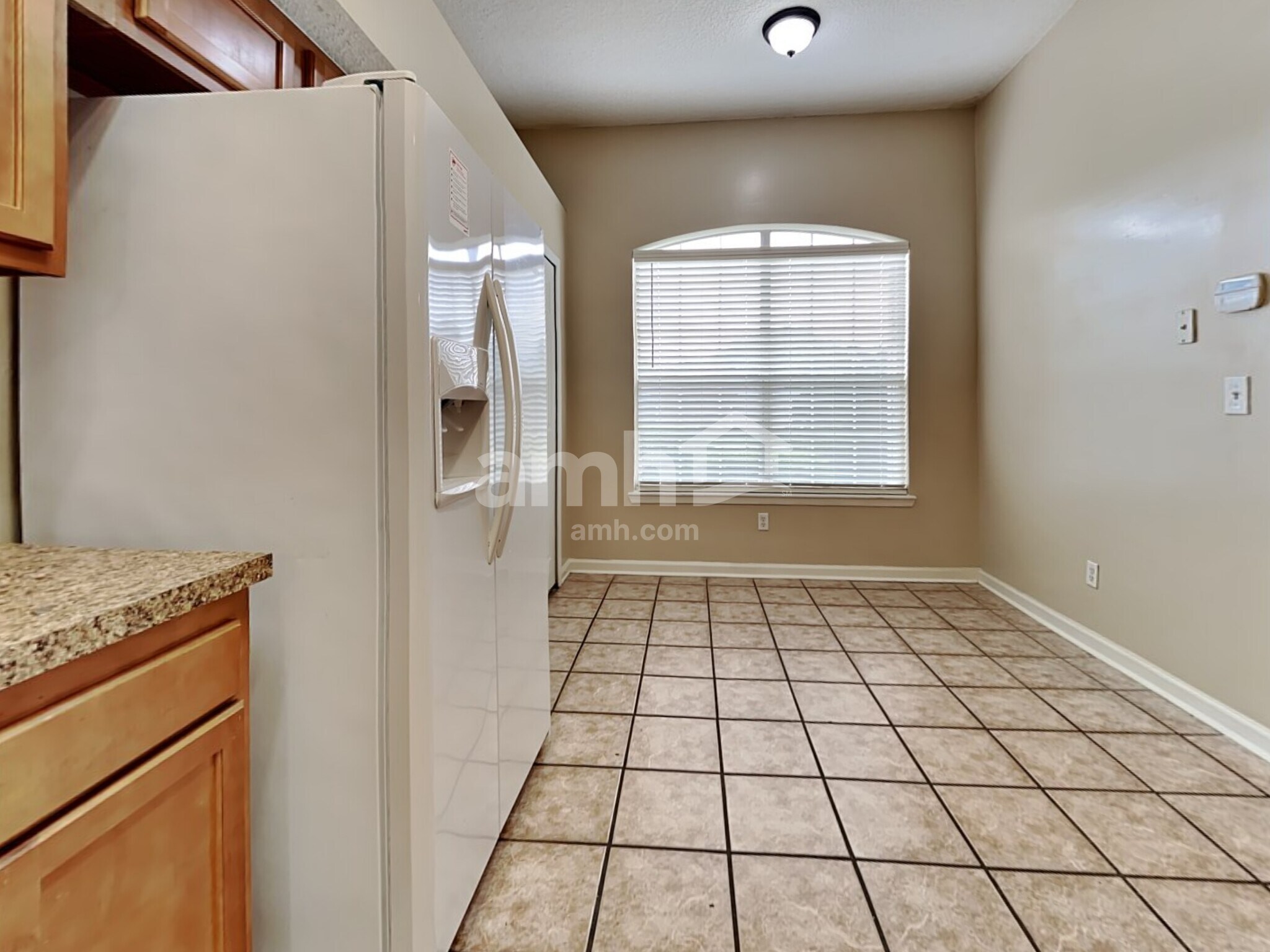 Building Photo - 7829 Invermere Blvd