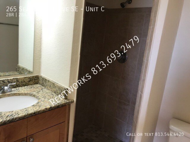 Building Photo - 265 Sea Horse Dr SE