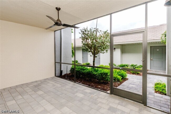 Building Photo - 5467 Double Eagle Cir