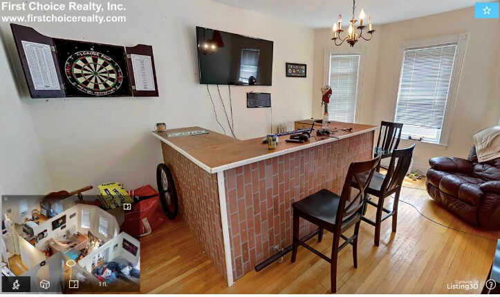 Building Photo - 14 Bentley St