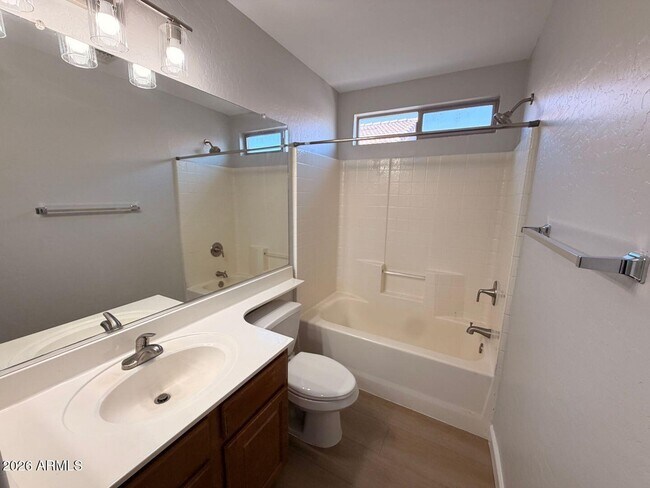 Building Photo - 11401 W Pima St