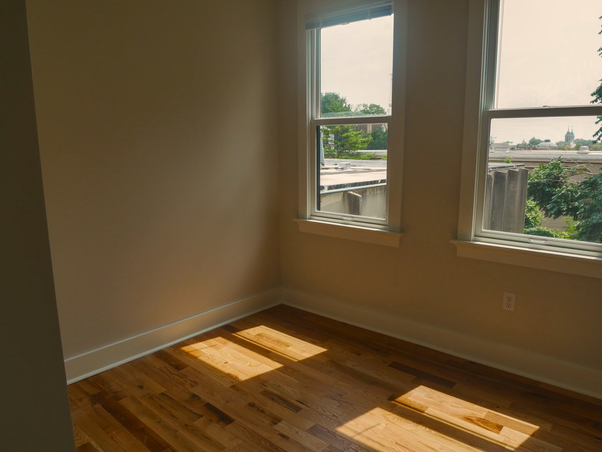 Building Photo - 3113 Warsaw Ave