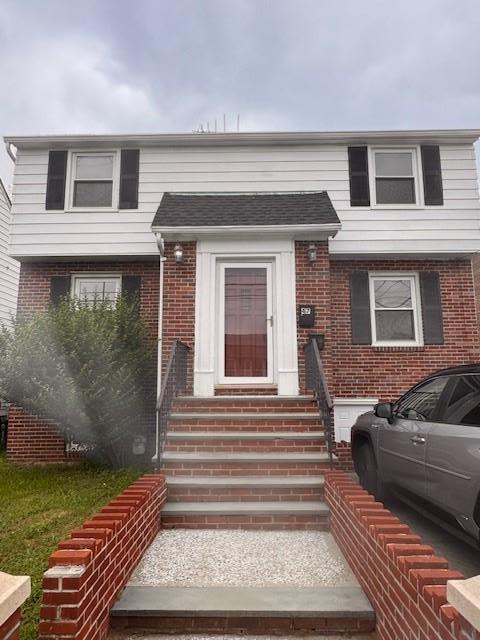 Primary Photo - 47 Aqueduct Ave