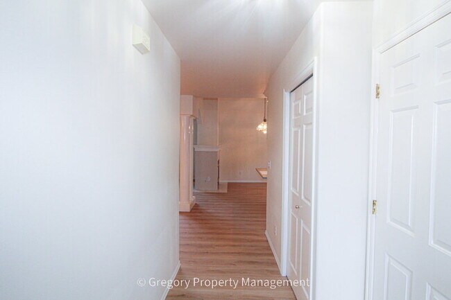 Building Photo - 8221 53rd Ave W