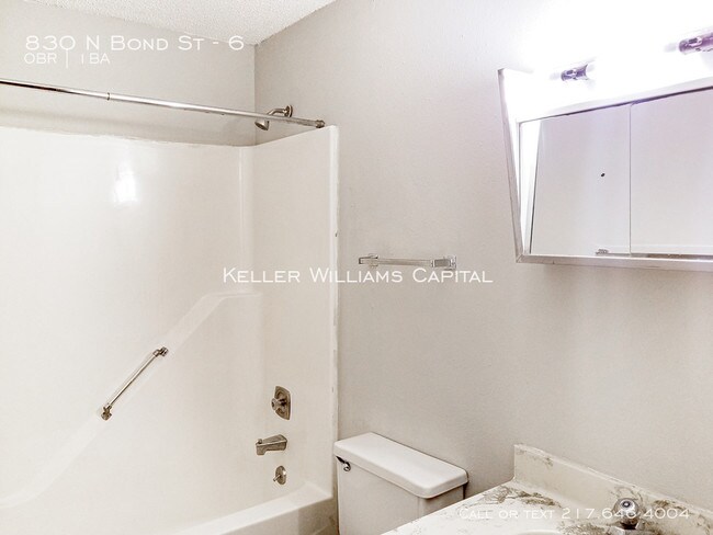 Building Photo - 830 N Bond St