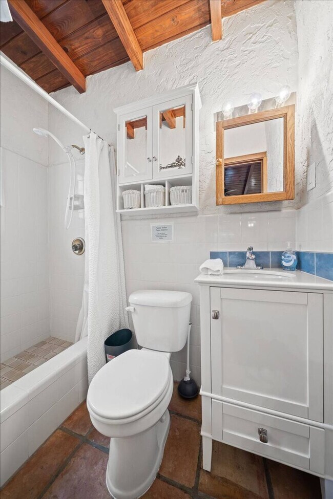 Building Photo - 408 Harrison Ave