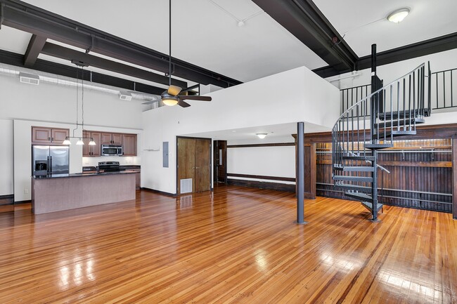 GSL 202 - Grant School Lofts