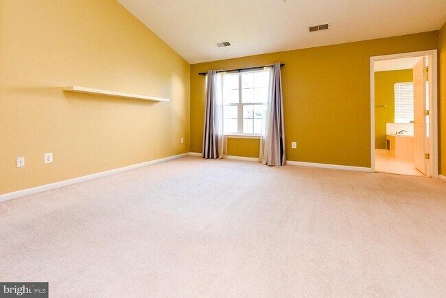 Building Photo - 1551 Falling Brook Ct
