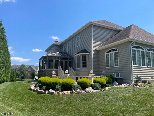 Building Photo - 38 Boehm Way