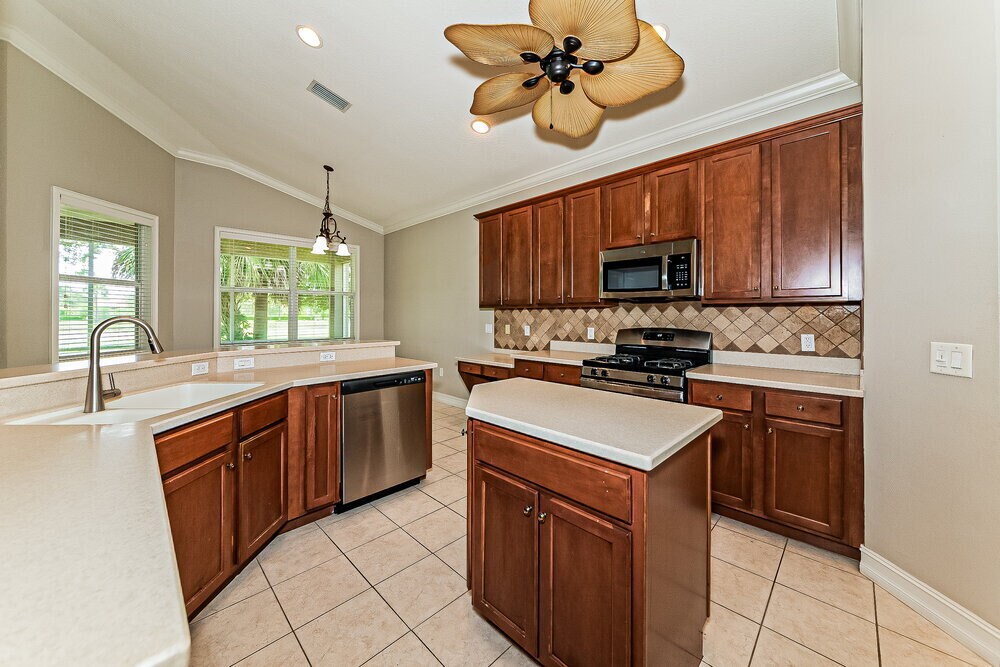 Building Photo - 6340 Rookery Cir
