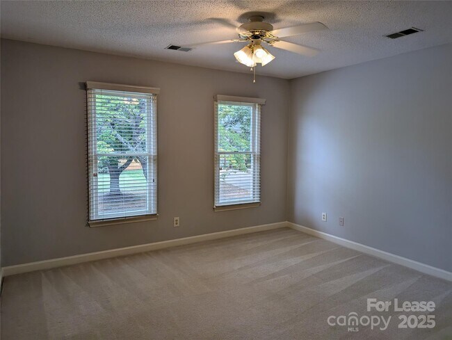 Building Photo - 9125 Old Barnette Pl