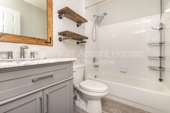 Building Photo - 5522 Jowett Ct