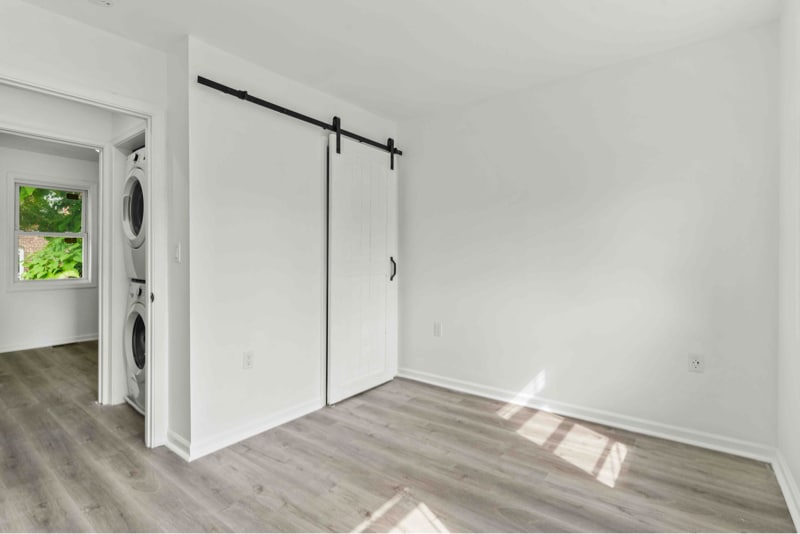 Building Photo - 1452 Smith Pl SE