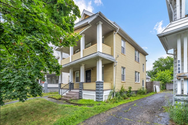 Building Photo - 4097 E 64th St