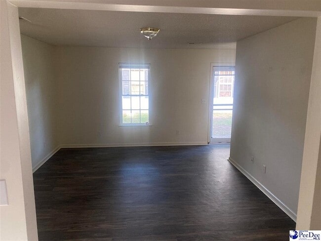 Building Photo - 1309 Waverly Ave