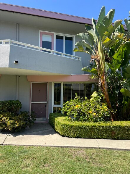Building Photo - 1317 Lucile Ave