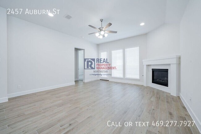 Building Photo - 2457 Auburn St