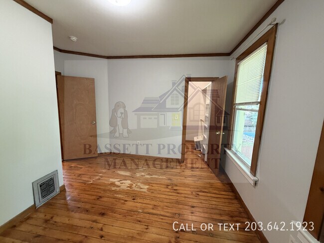 Building Photo - 538 2nd Ave