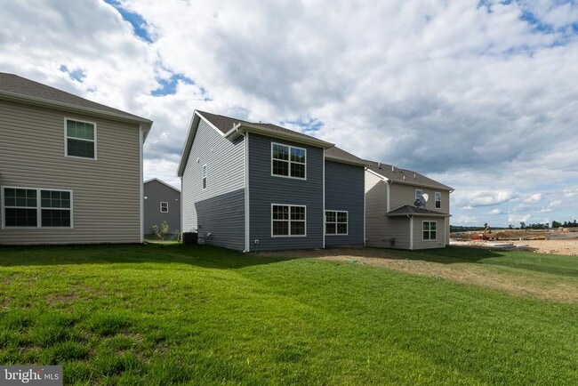 Building Photo - 5221 Crooked Ln