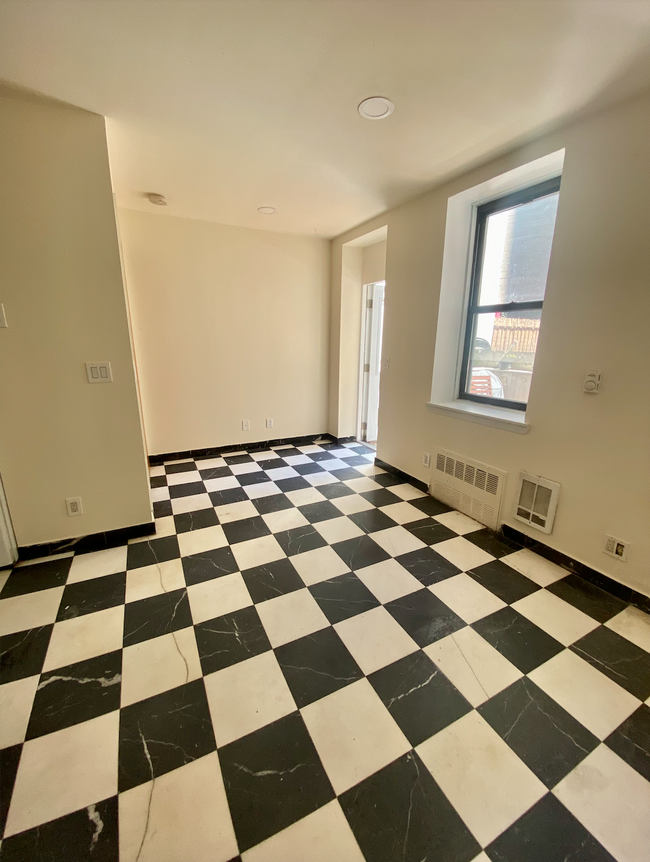 Floorplan - 231 East 50th Street