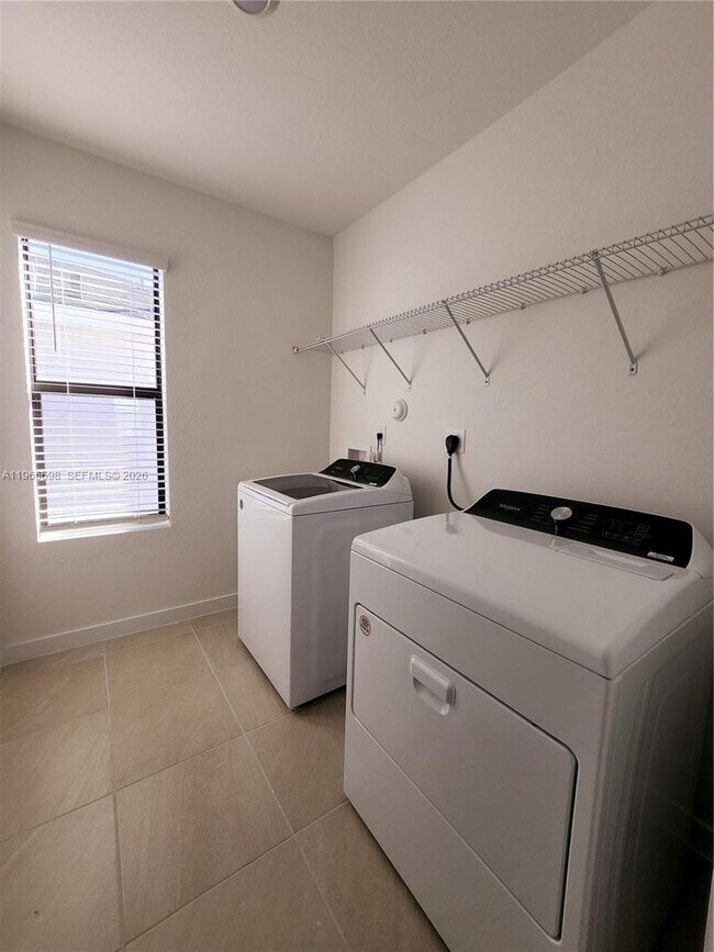 Building Photo - 12925 SW 267th St