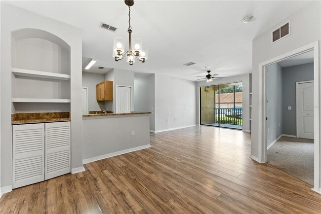 Building Photo - 6153 Metrowest Blvd