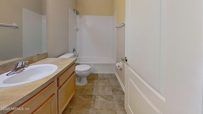 Building Photo - 14482 Falling Waters Dr