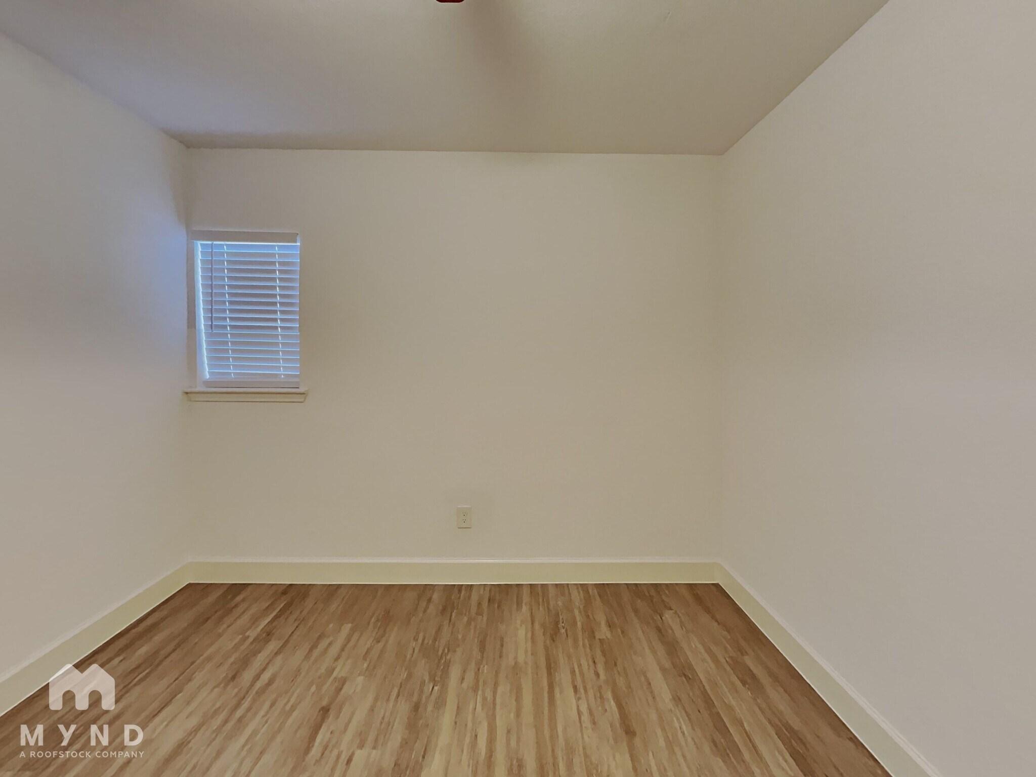 Building Photo - 11418 Chariot Dr