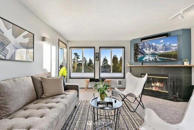 Building Photo - 2Bd/2Ba Seattle Condo