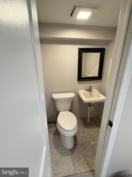 Building Photo - 359 Whites Rd