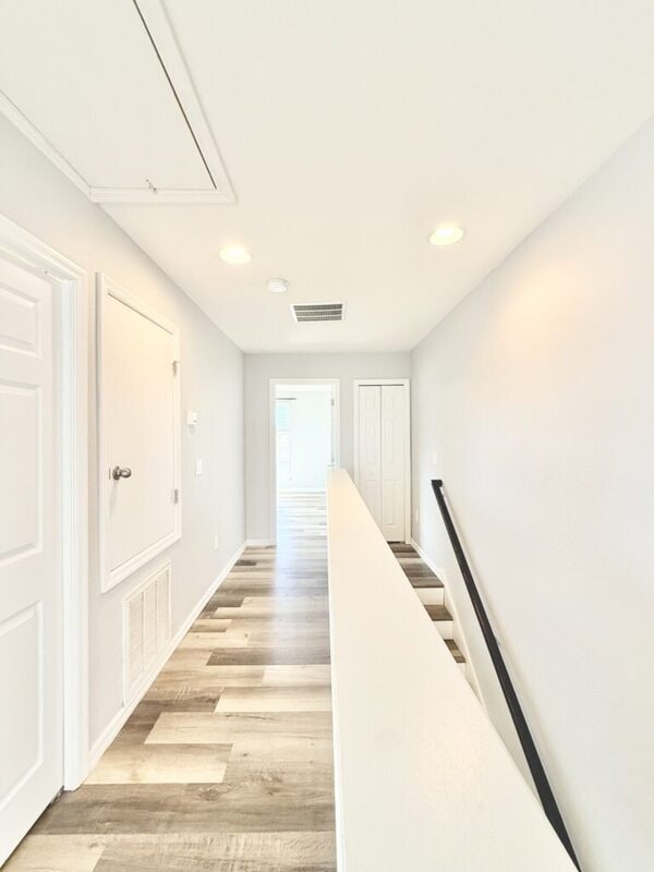 Building Photo - 7031 White Treetop Pl