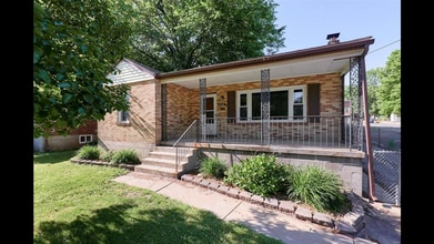 Building Photo - 9606 Sievers Ct